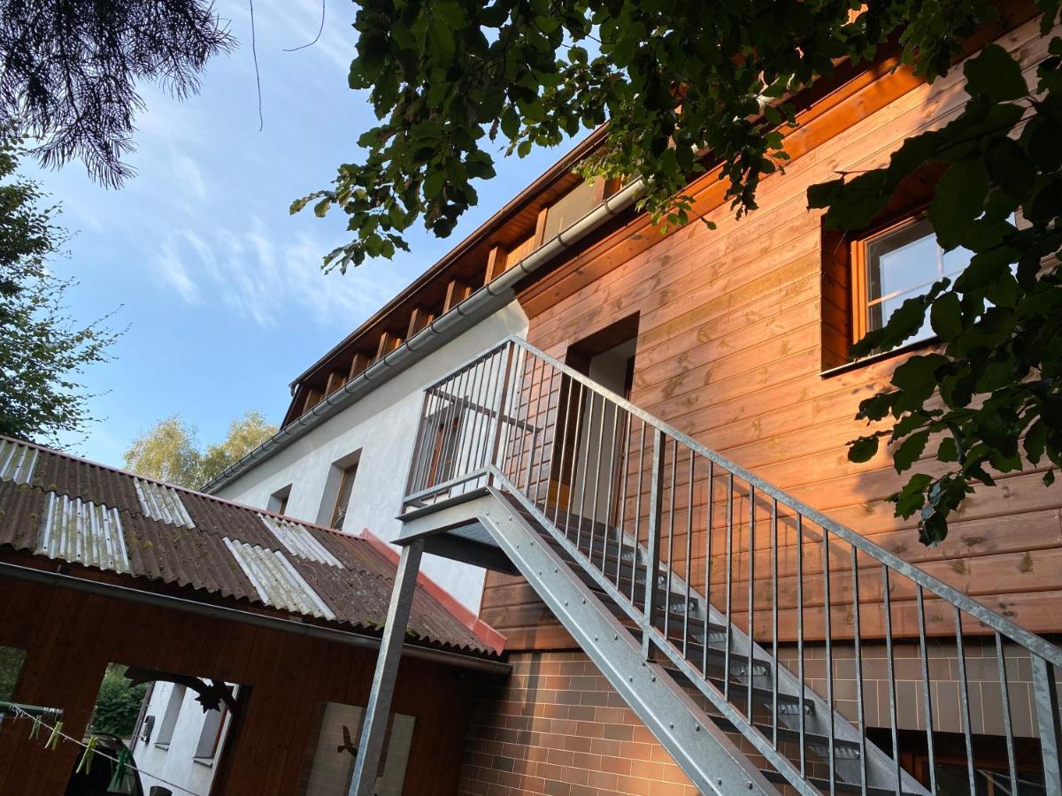 Apartmany Dolni Vitkov Chrastava エクステリア 写真