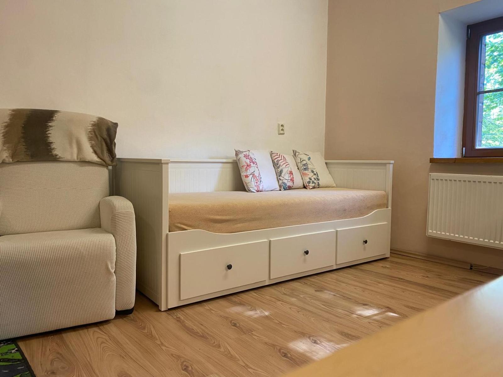 Apartmany Dolni Vitkov Chrastava エクステリア 写真